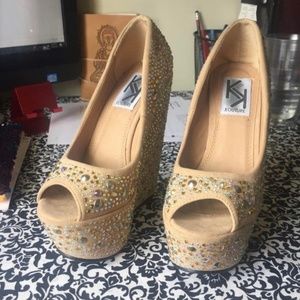Kiss Kouture Tan Wedge Rhinestoned Platform S:6.5
